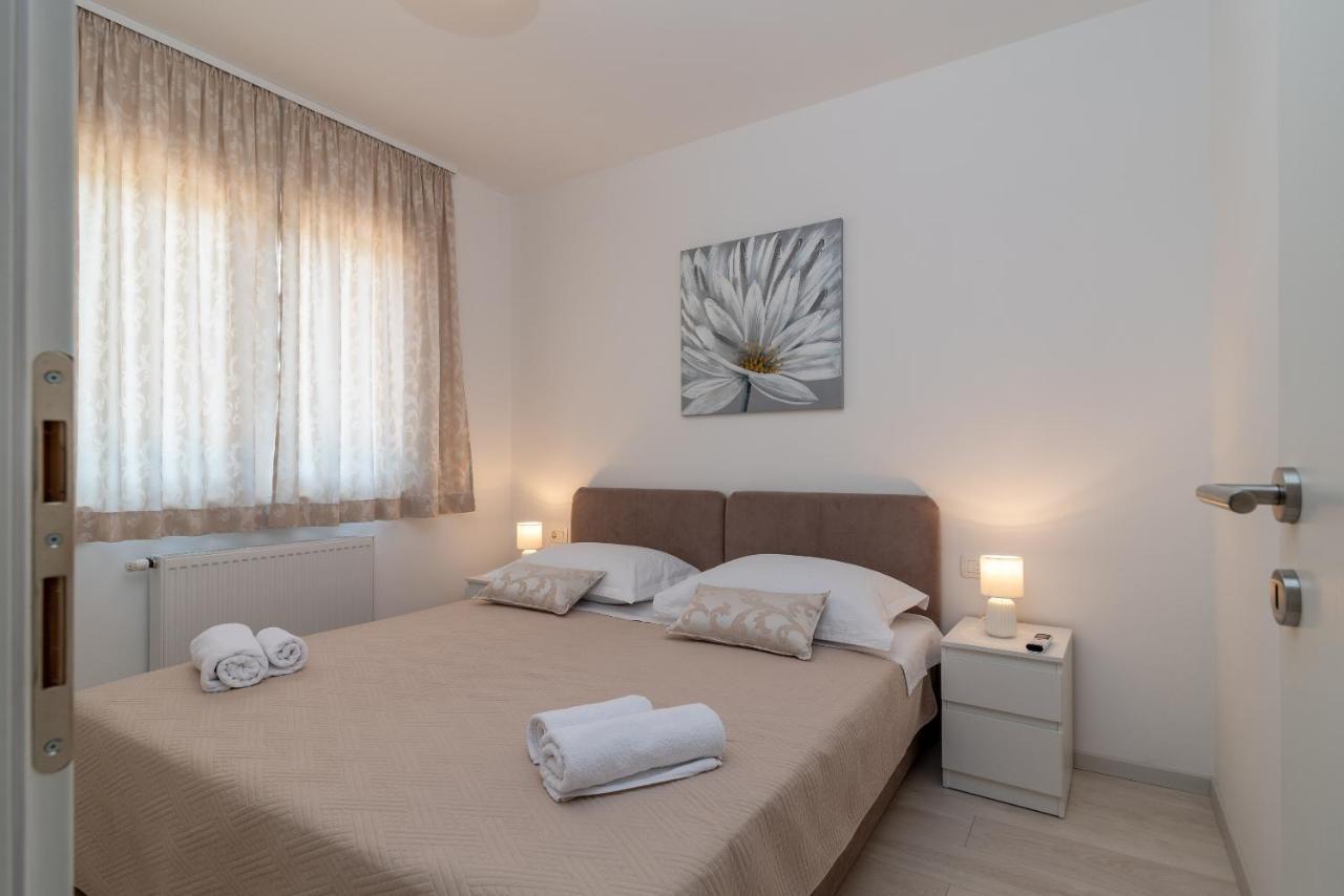 Villa Dalmata Trogir Exteriör bild