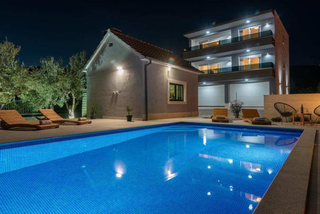 Villa Dalmata Trogir Exteriör bild